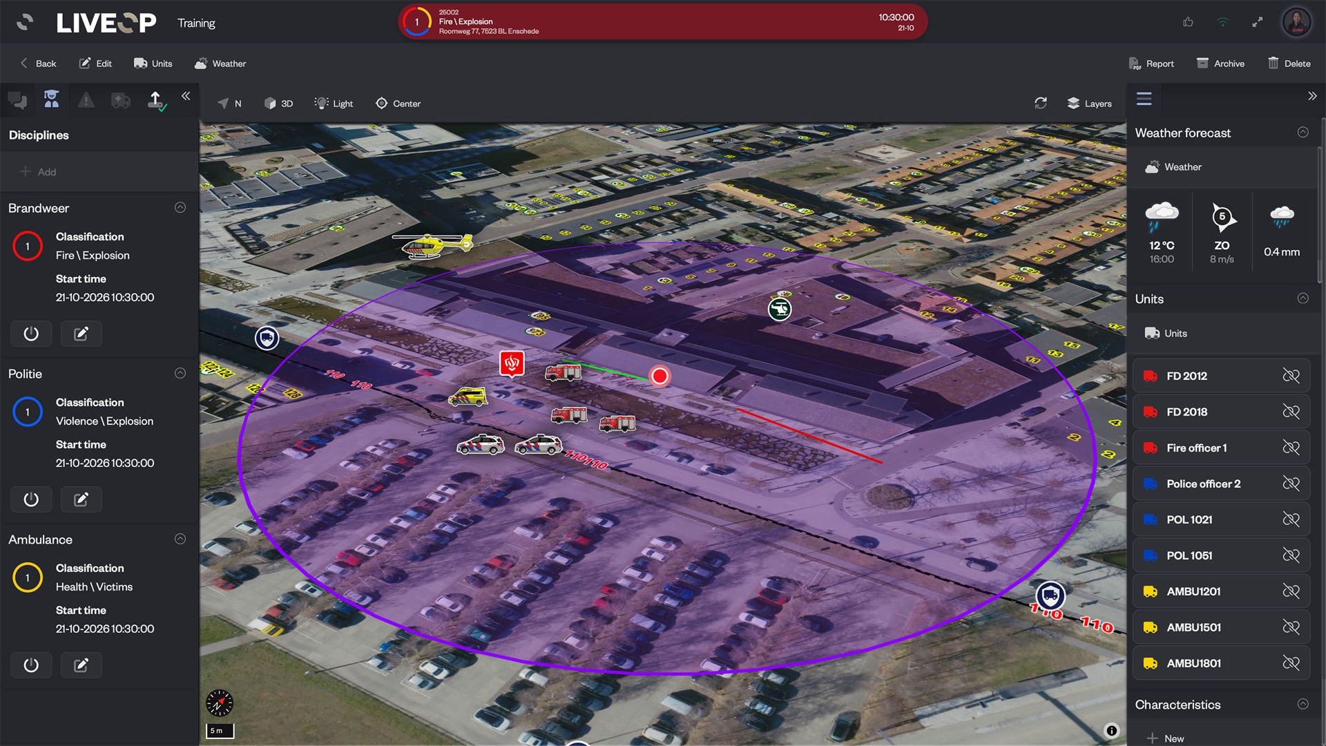 LIVETRAINING exercise incident: fire, police and ambulance each with their own classification, units and a helicopter on the 3D map inside the effect area, with the weather and unit list